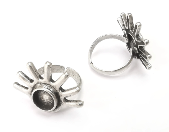 Sun Ring Setting , Band Ring, Round Ring Blank , Cabochon Mounting, Adjustable Resin Base Bezels, Antique Silver Plated Brass (8mm) G28704