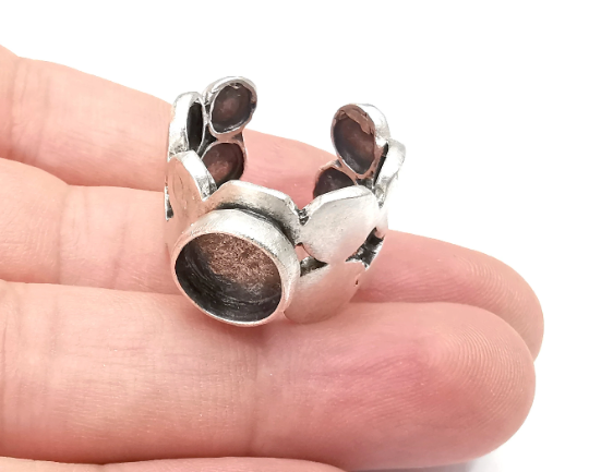 Circles Ring Setting , Disc Ring, Round Ring Blank , Cabochon Mounting, Adjustable Resin Base Bezels, Antique Silver Brass (10mm) G28713