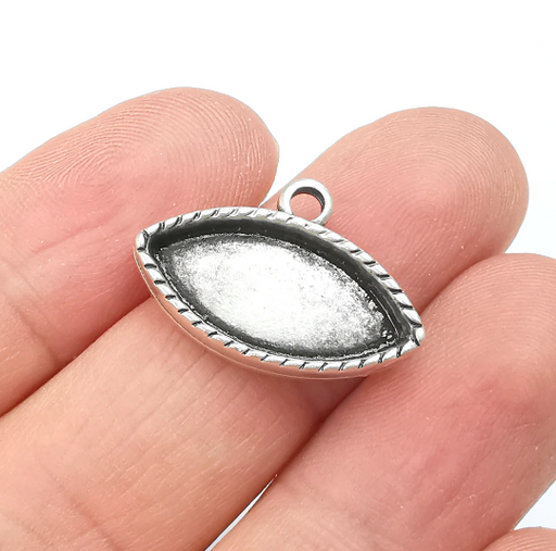 Marquise Charm Bezel, Resin Blank, inlay Mounting, Mosaic Pendant Frame, Cabochon Base,Dry Flower Setting, Antique Silver (20x10mm) G29525