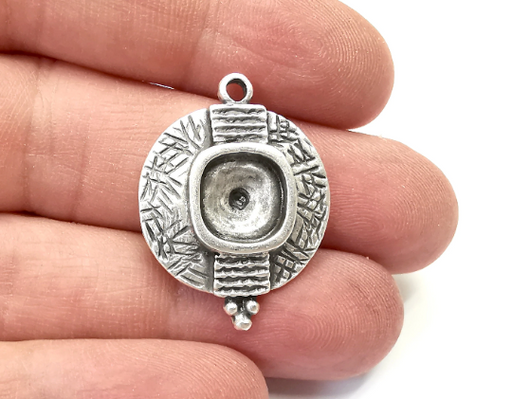 Ethnic Round Charms Blank Resin Bezel Mosaic Mountings Cabochon Setting Antique Silver Plated Charms (31x23mm)(10mm Blank) G28066