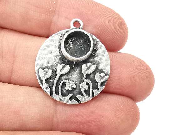 Flower Hammered Charms Blank Resin Bezel Mounting Cabochon Base Setting Antique Silver Plated (8mm Blank) G28216