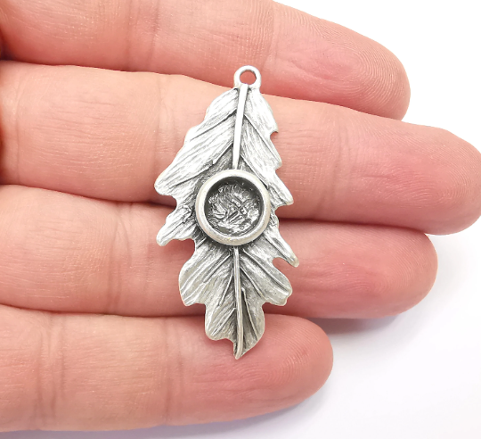 Leaf Pendant Bezel, Resin Blank, inlay Mounting, Mosaic Frame Cabochon Base Dry Flower Setting, Antique Silver Plated 8mm bezel G28915