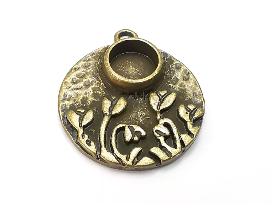 Flower Hammered Charms Blank Resin Bezel Mounting Cabochon Base Setting Antique Bronze Plated (8mm Blank) G28479