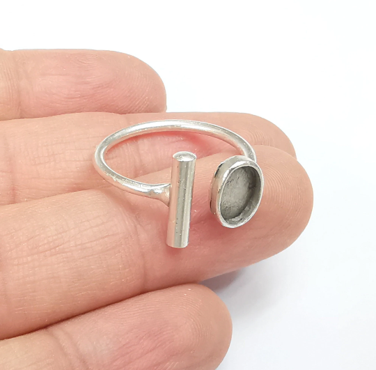 Wrap Ball Ring Blank Setting, Oval Cabochon Mounting, Adjustable Resin Ring Base Bezels, Antique Silver Plated (8x6mm) G29551