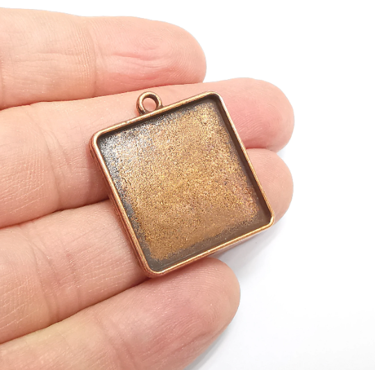 Square Pendant Blanks, Resin Bezel Bases, Mosaic Mountings, Dry flower Frame, Polymer Clay base, Antique Copper Plated (24x24mm) G29573
