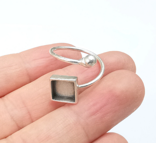 Wrap Ball Ring Blank Setting, Square Cabochon Mounting, Adjustable Resin Ring Base Bezels, Antique Silver Plated (8mm) G29541