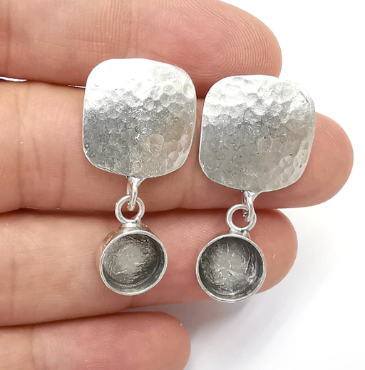 Round Blank Dangle Hammered Square Disc Silver Earring Set Base Wire Antique Silver Plated Brass Earring Base (10mm blank) G28342