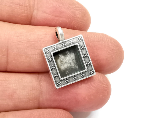 Ethnic Square Pendant Sun Blank Bezel Resin Mosaic Mountings Antique Silver Plated Charms (23x17mm)( 10 mm Bezel Inner Size) G28081