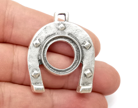 Horseshoe Bezel, Both Side Blank, Resin Blank, inlay Mounting, Mosaic Frame Cabochon Base, Antique Silver Plated (17mm) G28752