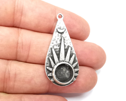 Crescent Charms Pendant Bezels, Resin Blank, inlay Mountings, Mosaic Frame, Cabochon Bases, Antique Silver Plated (10mm) G28447