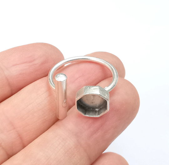 Wrap Ball Ring Blank Setting, Octagon Cabochon Mounting, Adjustable Resin Ring Base Bezels, Antique Silver Plated (8mm) G29546