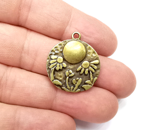 Daisy Flower Leaf Charms, Moon Hammered Disc Pendant Antique Bronze Plated (28x24mm) G29362