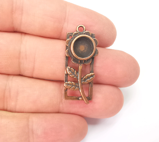 Flower Pendant Bezels, Resin Blank, inlay Mountings, Mosaic Frame, Cabochon Bases, Dry Flower Settings, Antique Copper Plated (8mm) G28281