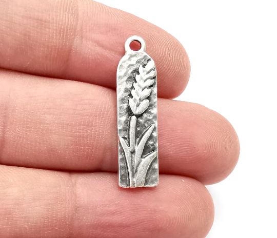 5 Wheat Plant Charms, Antique Silver Plated Charms (29x8mm) G28795