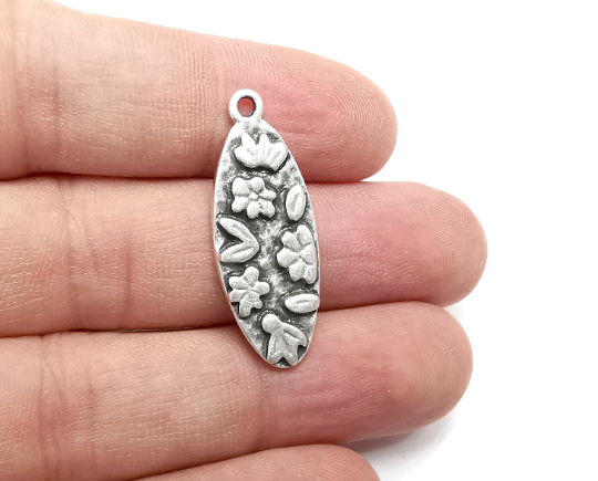 Flower Charms, Leaf Oval Dangle Charms, Antique Silver Plated (34x13mm) G28982