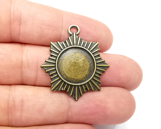 North Star Frame Pendant Blank Antique Bronze Plated (16mm Blank Size) G28294