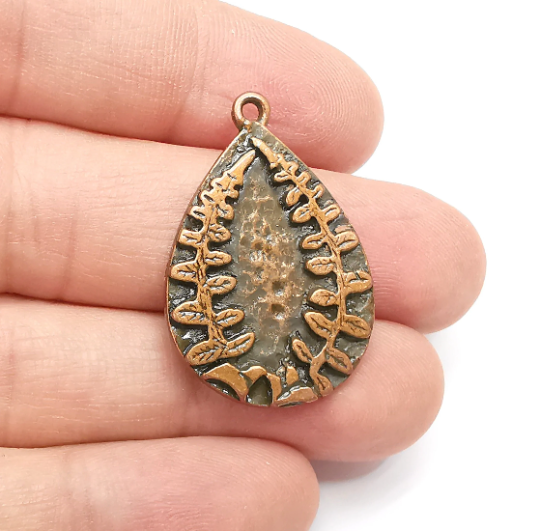 Fern Charms Antique Copper Plated Drop Charms (34x23mm) G29300
