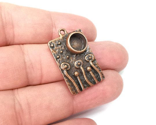 Flower Charms Mushrooms Plants Hammered Charms Blank Resin Bezel Mounting Cabochon Base Setting Antique Copper Plated (8mm Blank) G28963